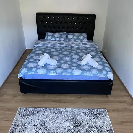 Apartment Walking Distance To Center Timisoara