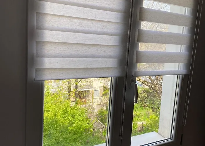 Walking Distance To Center